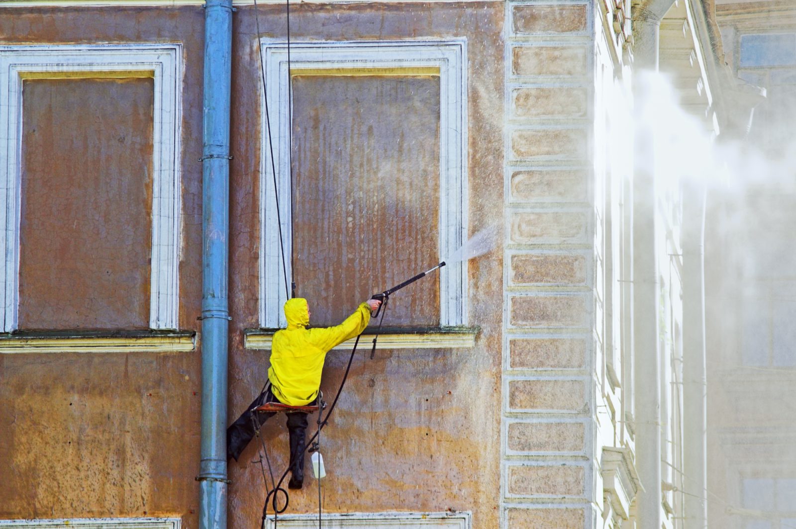 Kako se je čiščenje fasade spremenilo v družinsko dogodivščino